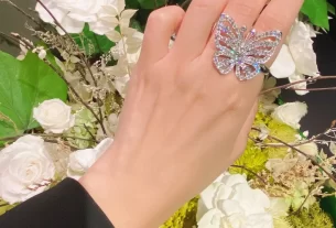 四叶草爱心项链：寓意吉祥的时尚饰品，浪漫表白必备单品推荐