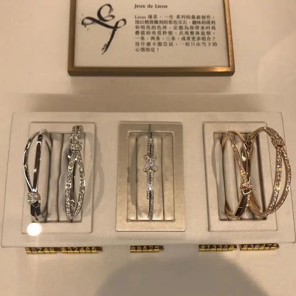 四叶草爱心项链定制图片展示