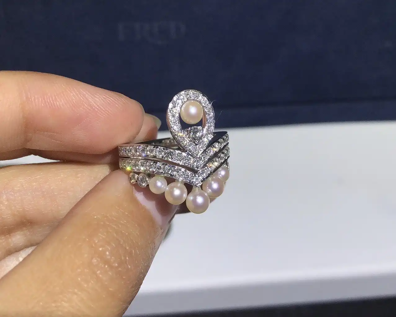 四叶草白贝母手串定制图片展示