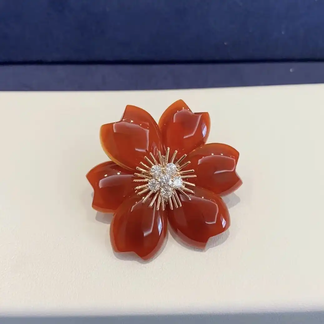 四叶草爱心项链定制图片展示