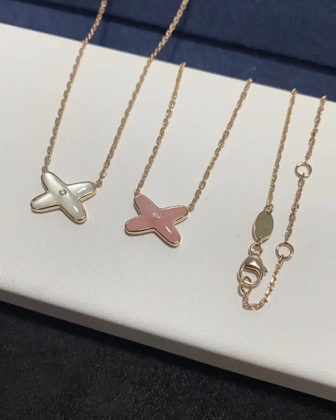 四叶草白贝母手串定制图片展示