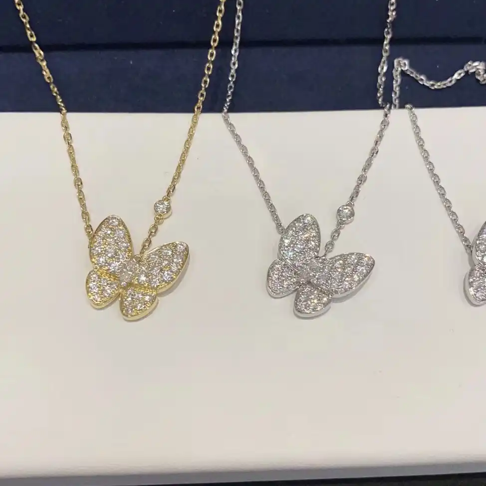 四叶草白贝母手串定制图片展示