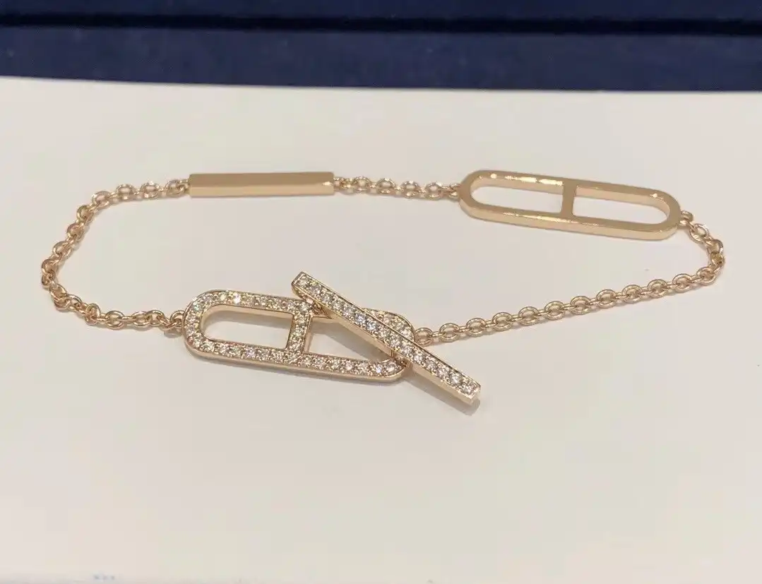 四叶草白贝母手串定制图片展示