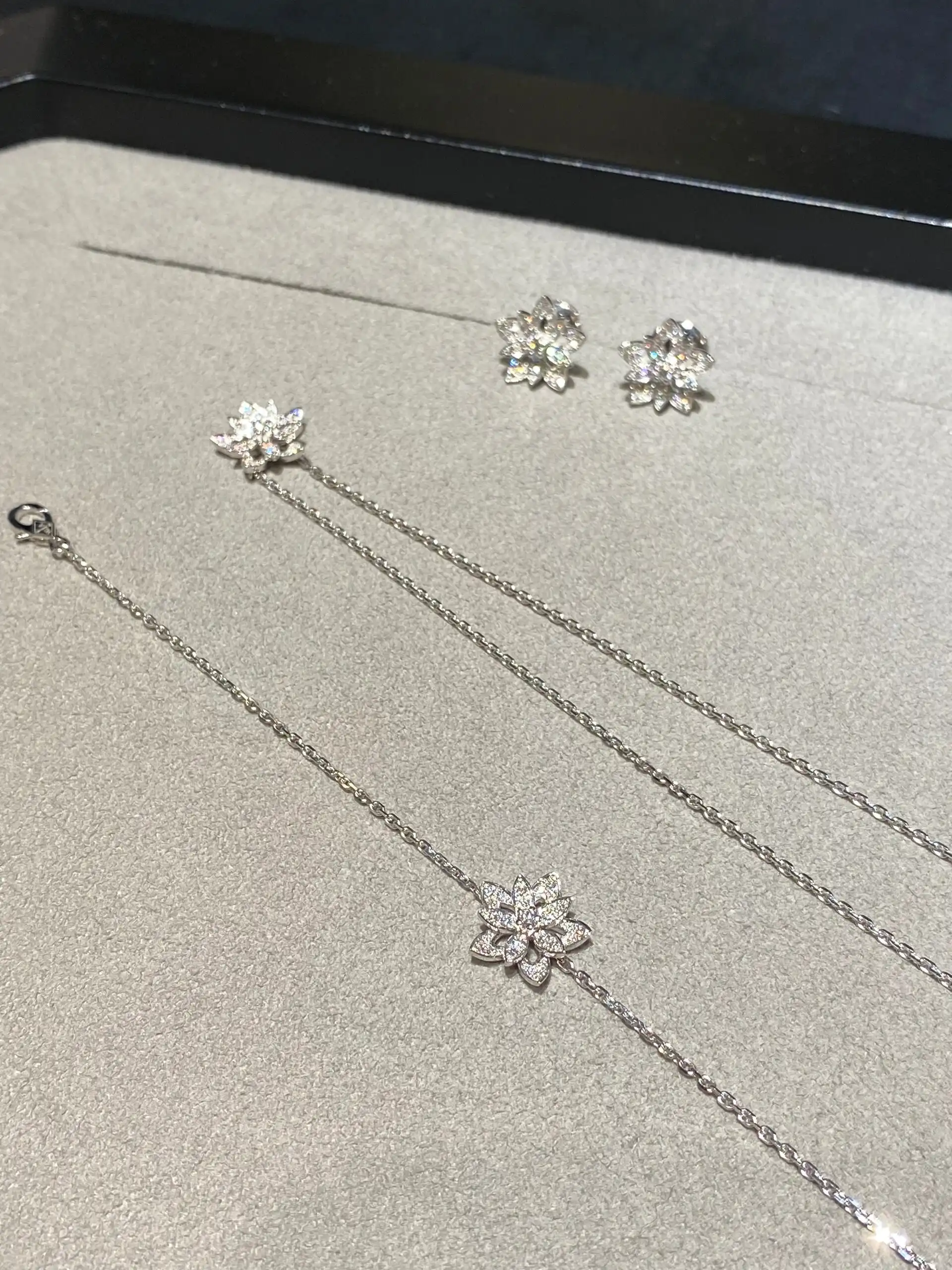 四叶草爱心项链定制图片展示
