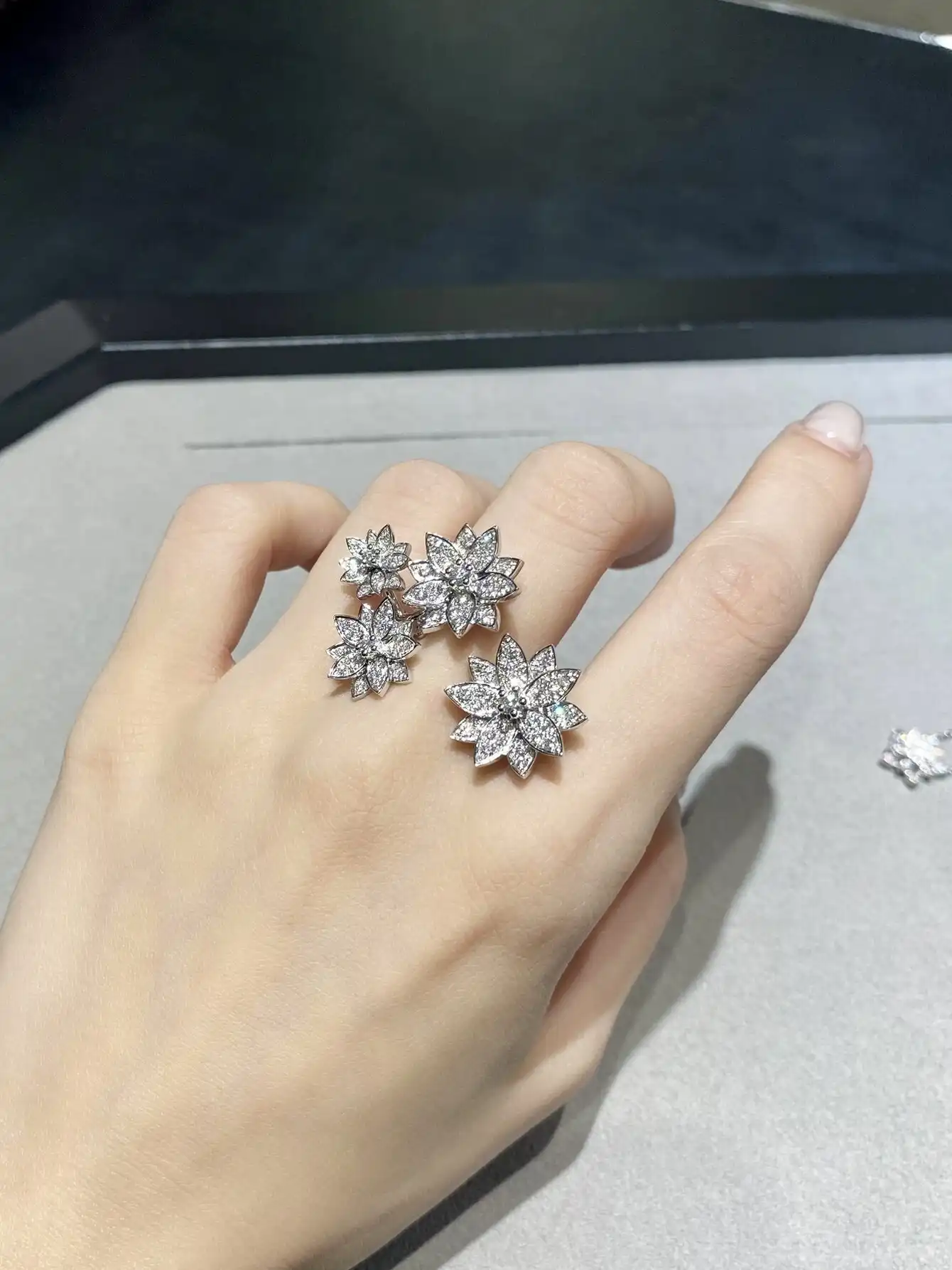 四叶草爱心项链定制图片展示