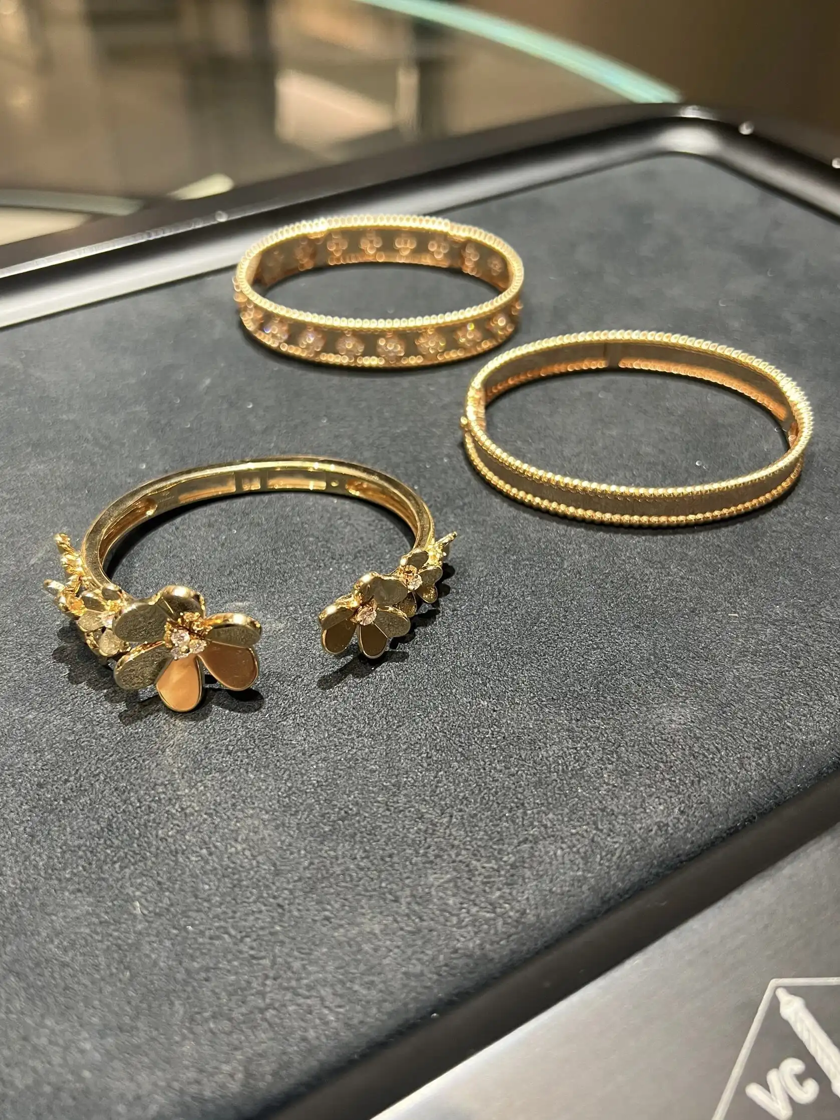 四叶草白贝母手串定制图片展示