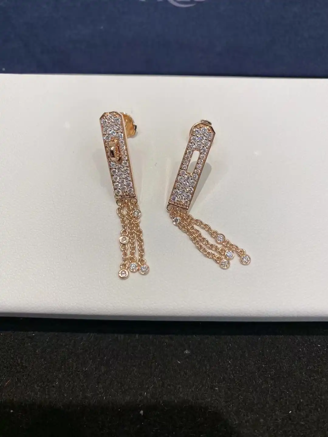 四叶草白贝母手串定制图片展示