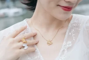 四叶草白贝母手串热销款：天然宝石佛珠，提升运势风水必备！