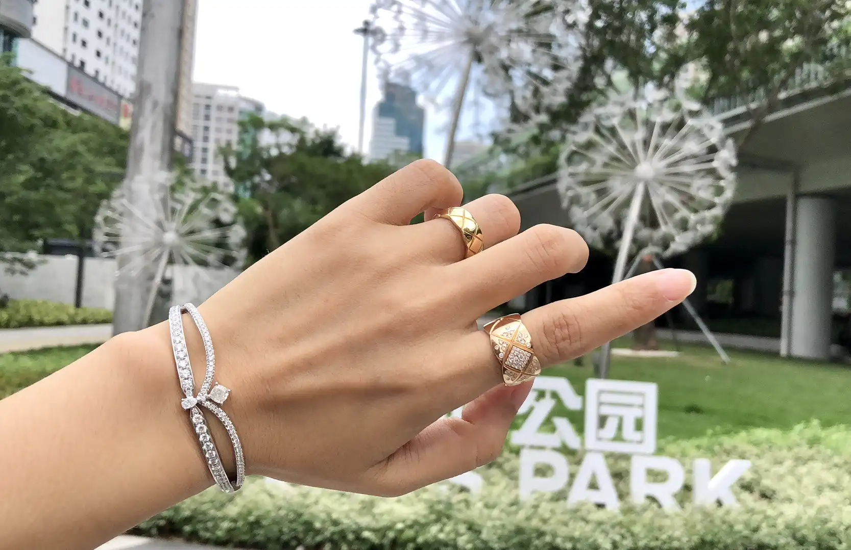 四叶草白贝母手串定制图片展示
