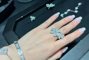 四叶草爱心项链：独特设计时尚饰品，寓意美好爱情必备单品！