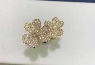 四叶草白贝母手串——天然养生美饰，爆款手串选购指南