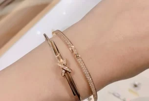 四叶草白贝母手串——天然养生美饰，助你招财转运必备饰品
