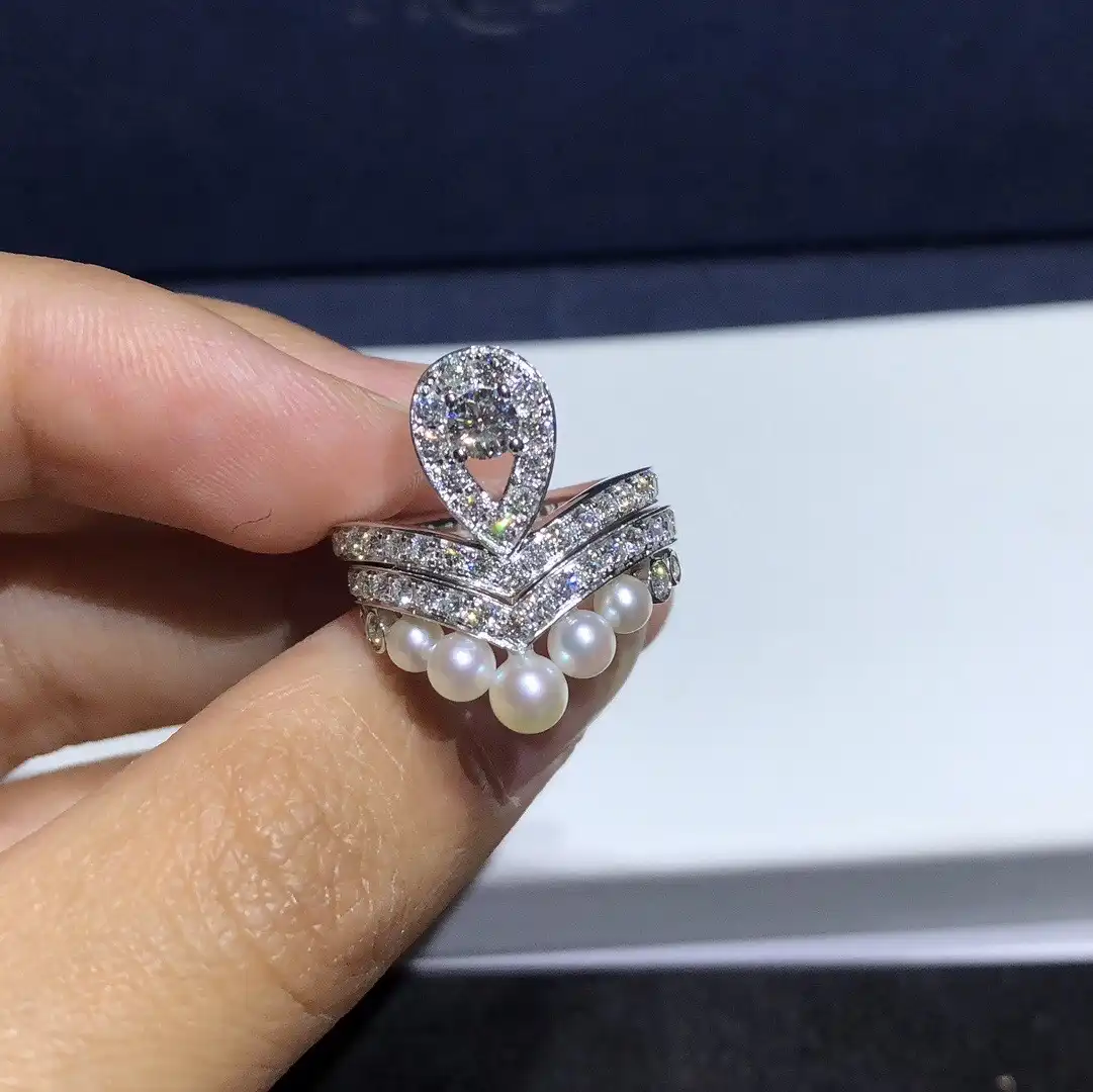 四叶草白贝母手串定制图片展示