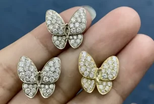 四叶草爱心项链：独特设计款时尚饰品，寻找幸运与爱的完美搭配