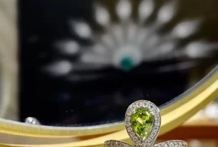 四叶草白贝母手串——天然美玉饰品，养生护身必备，抢购爆款手串！