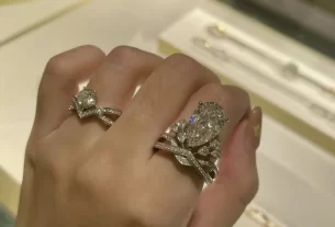 四叶草白贝母手串——天然养生美饰，爆款热销中的四叶草白贝母手串推荐！