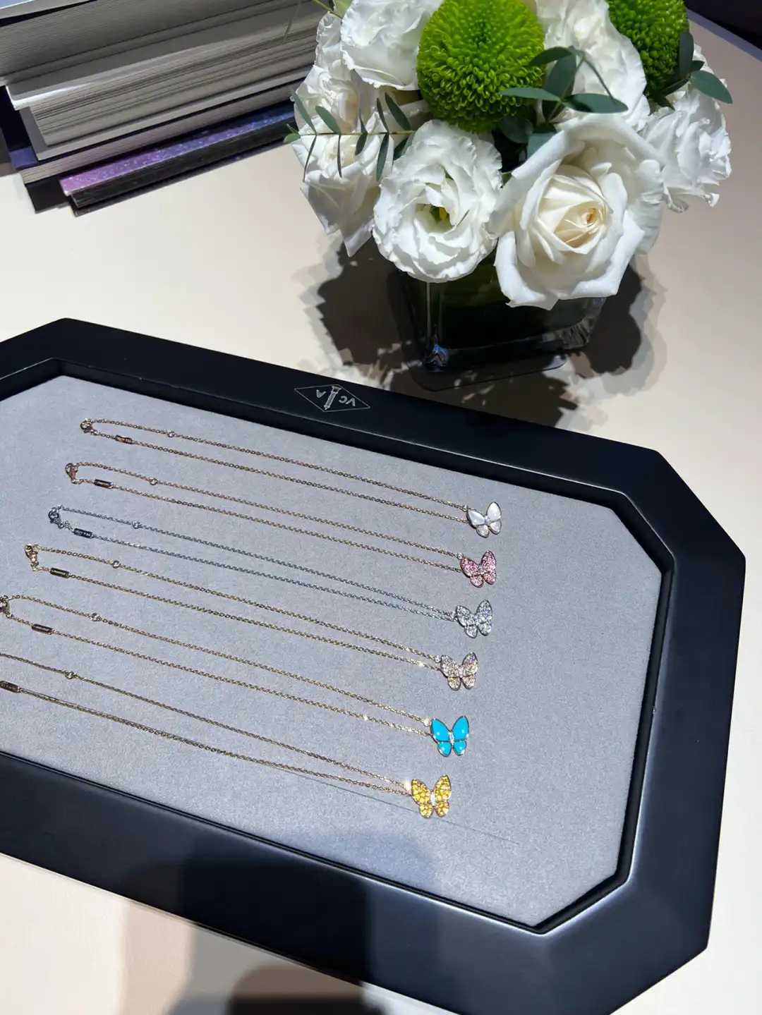 四叶草白贝母手串定制图片展示