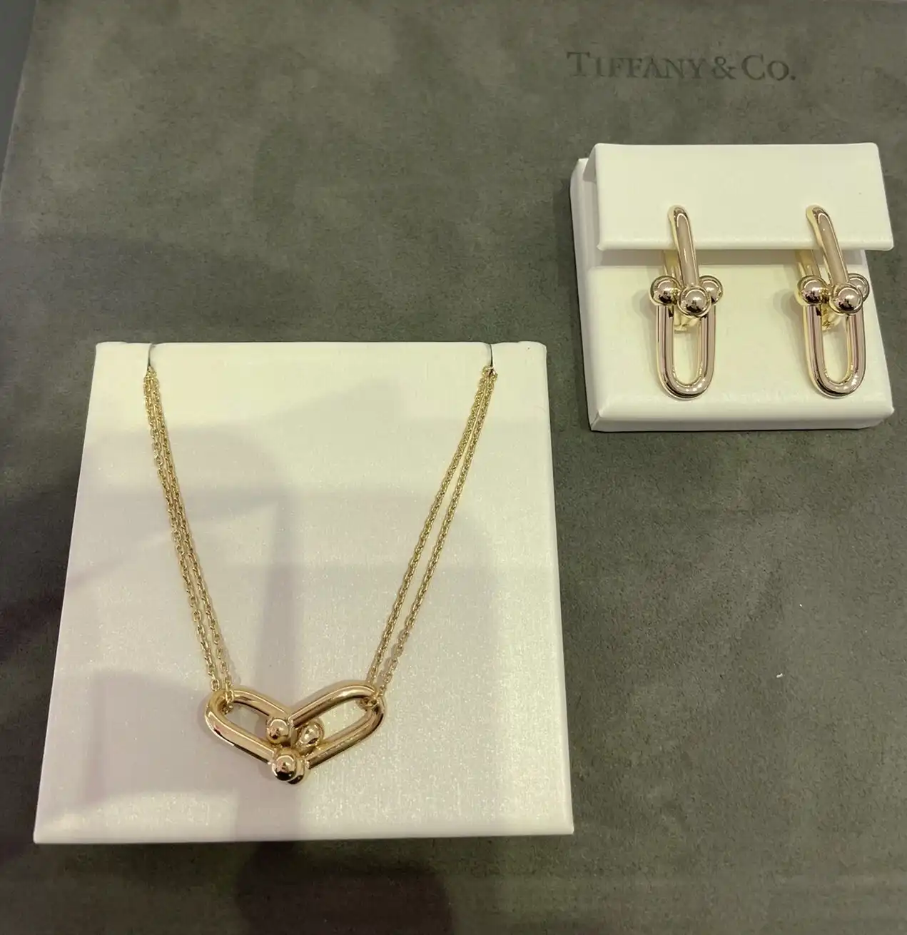 四叶草白贝母手串定制图片展示