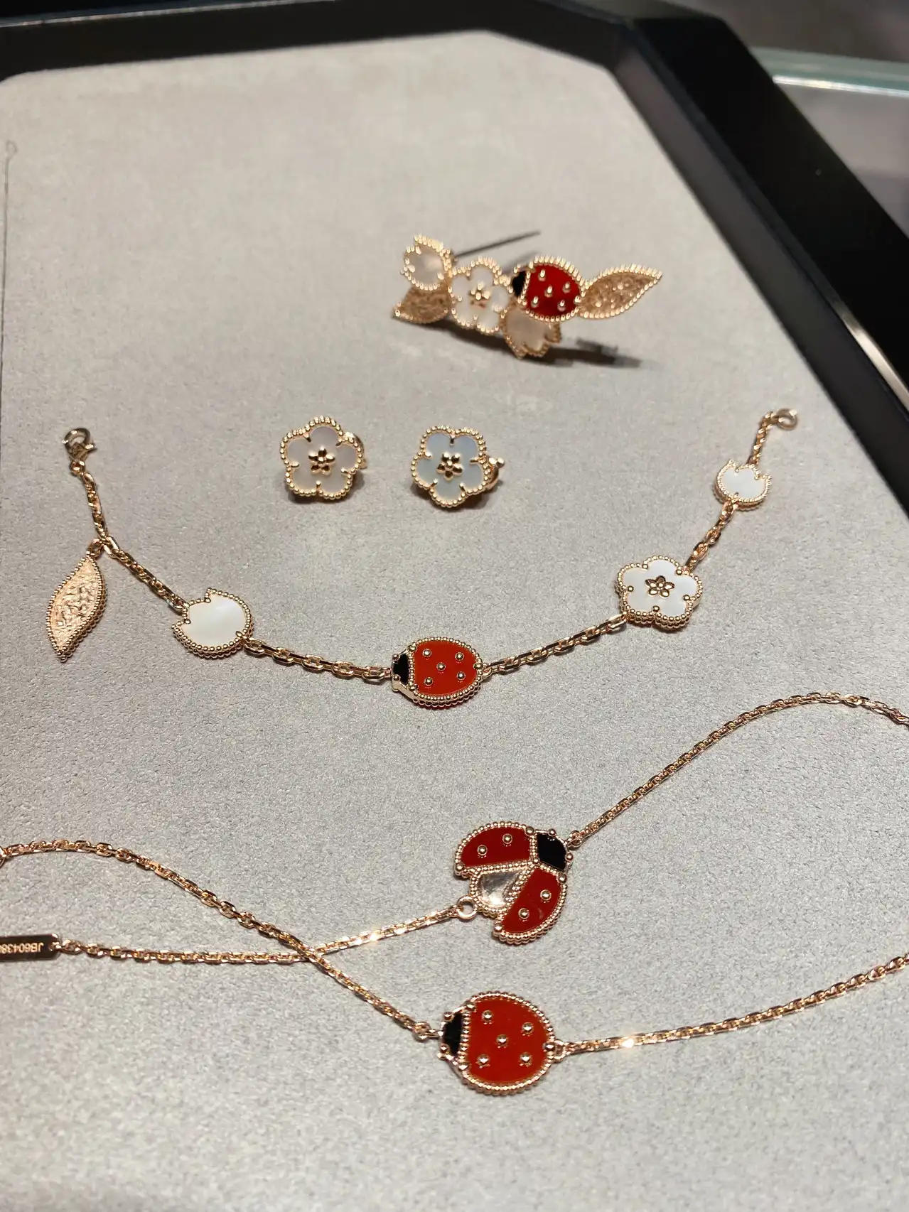 四叶草爱心项链定制图片展示