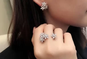 四叶草白贝母手串——天然美玉养生饰品，祛病强身必备风水宝物推荐