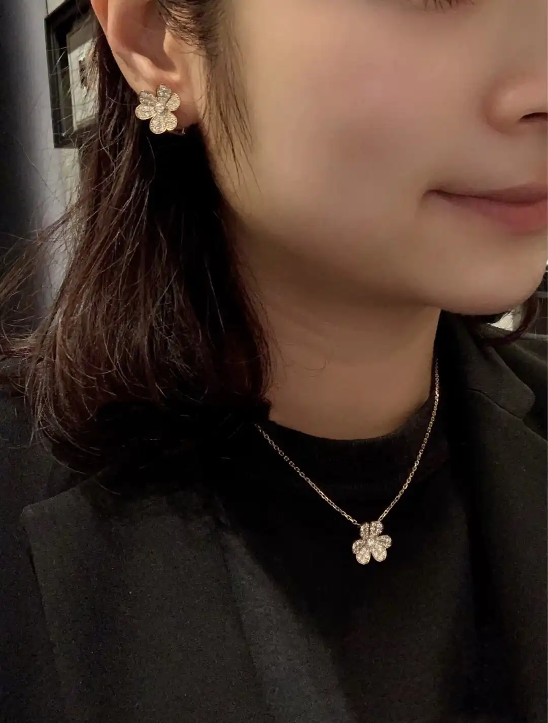 四叶草白贝母手串定制图片展示