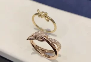 四叶草爱心项链：独特设计寓意，时尚饰品选购指南及热门款式推荐