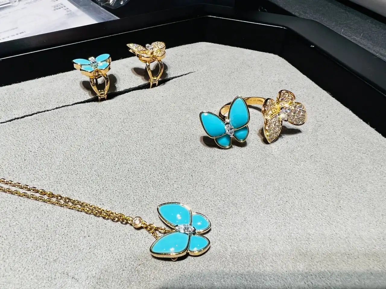四叶草白贝母手串定制图片展示