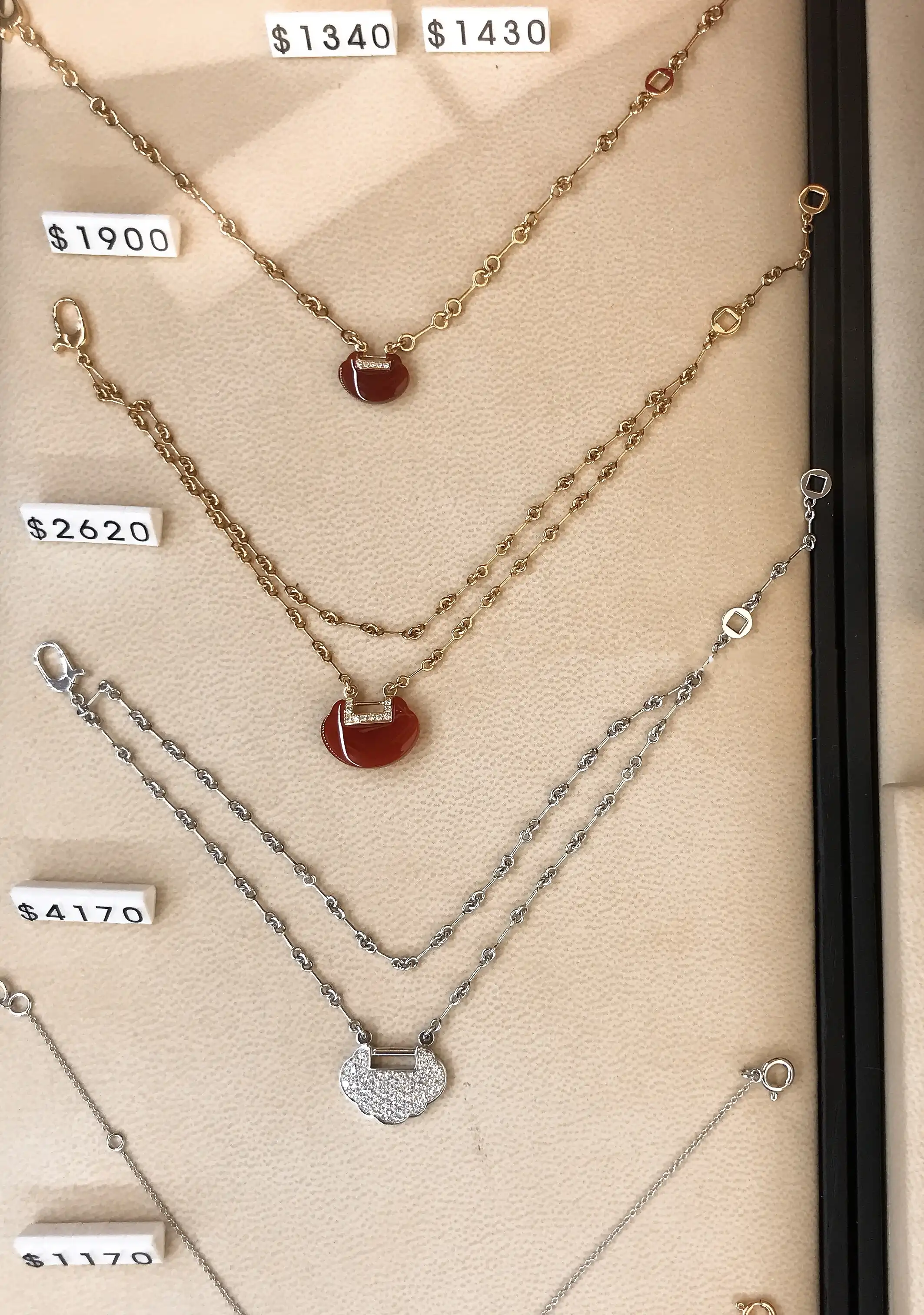 四叶草爱心项链定制图片展示