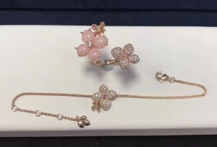 四叶草白贝母手串——天然养生美饰，搜素必备的首饰热销单品推荐