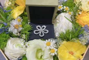 四叶草白贝母手串：天然美饰，养生必备，选购指南与推荐！