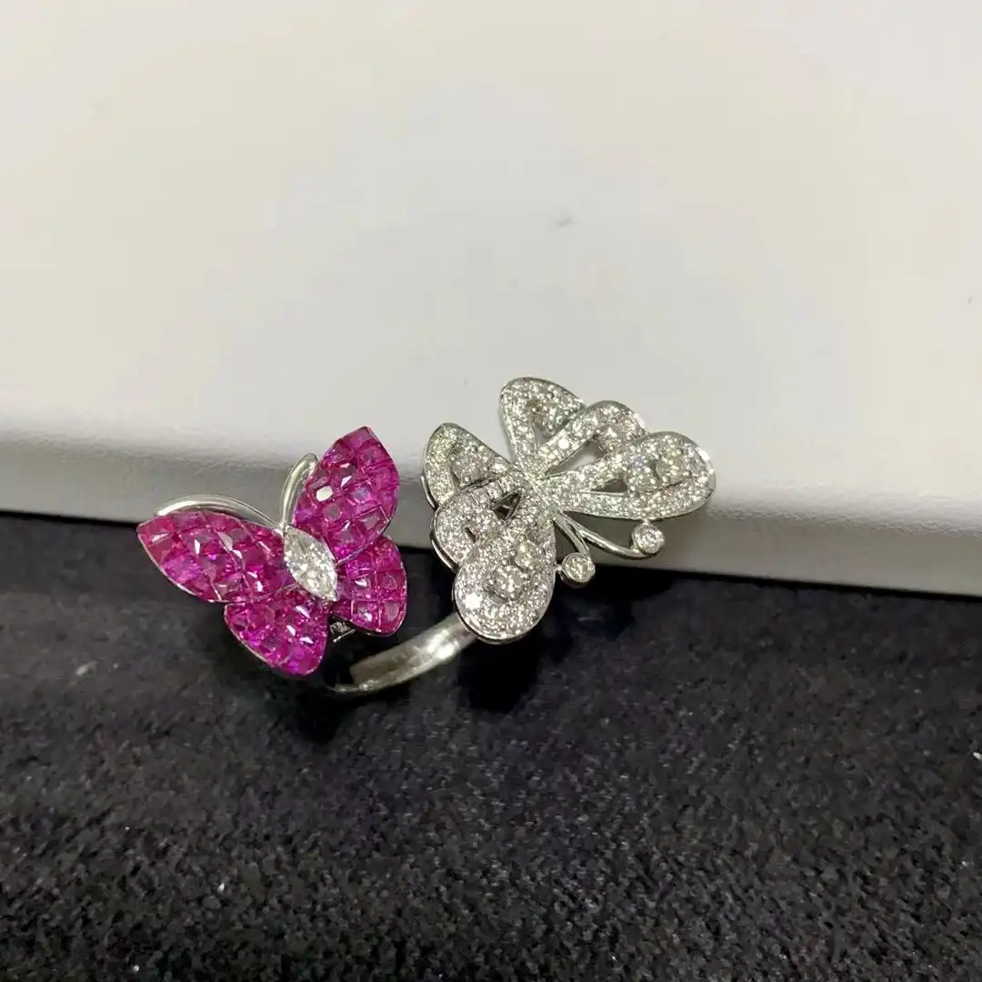 四叶草白贝母手串定制图片展示