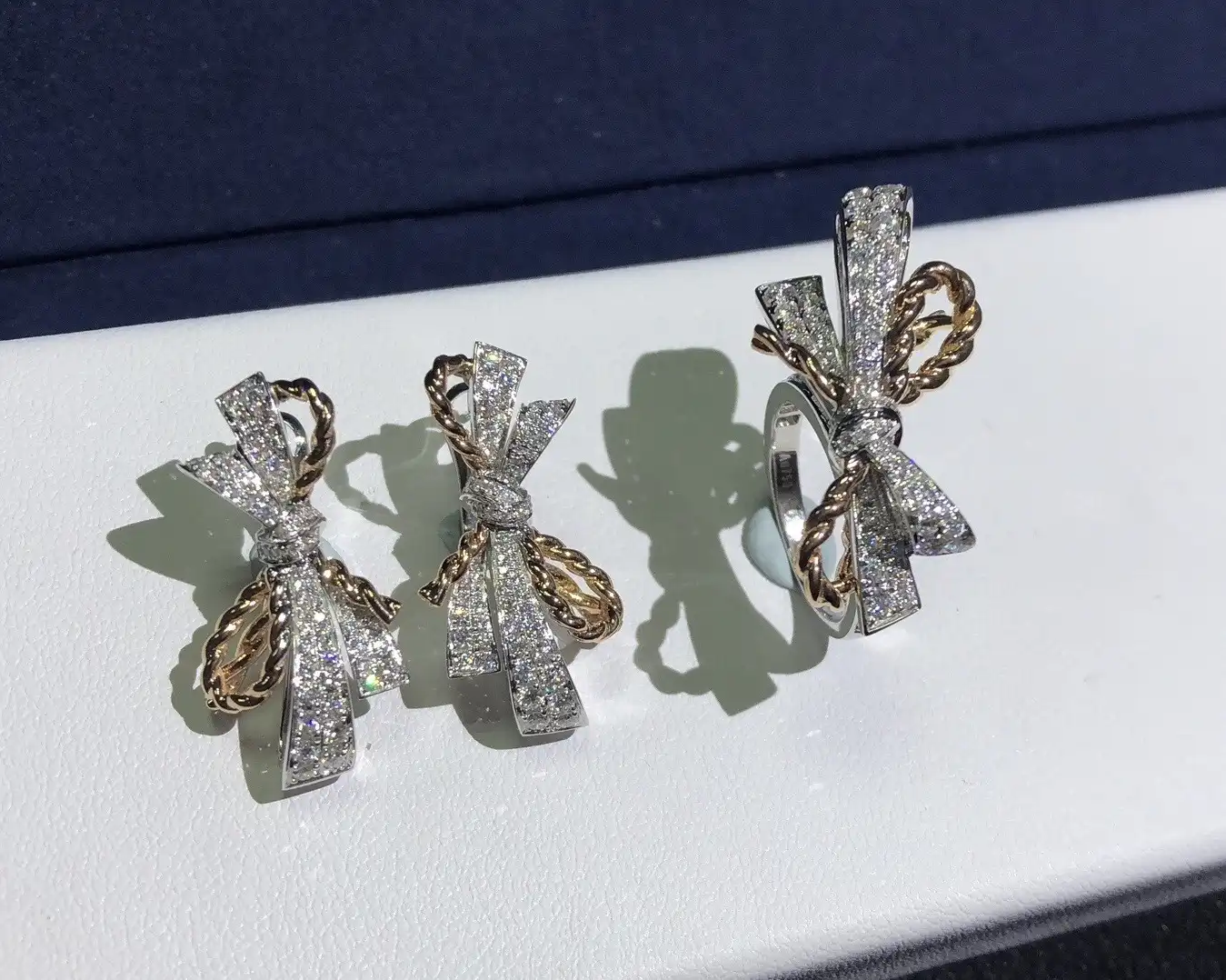 四叶草白贝母手串定制图片展示