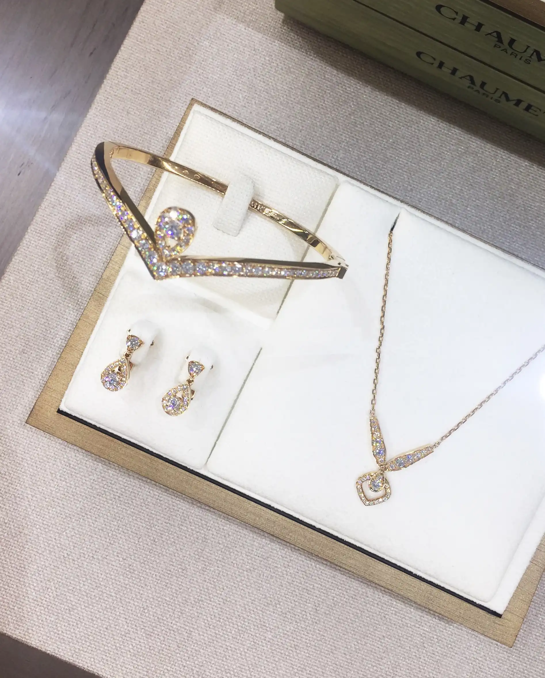 四叶草爱心项链定制图片展示